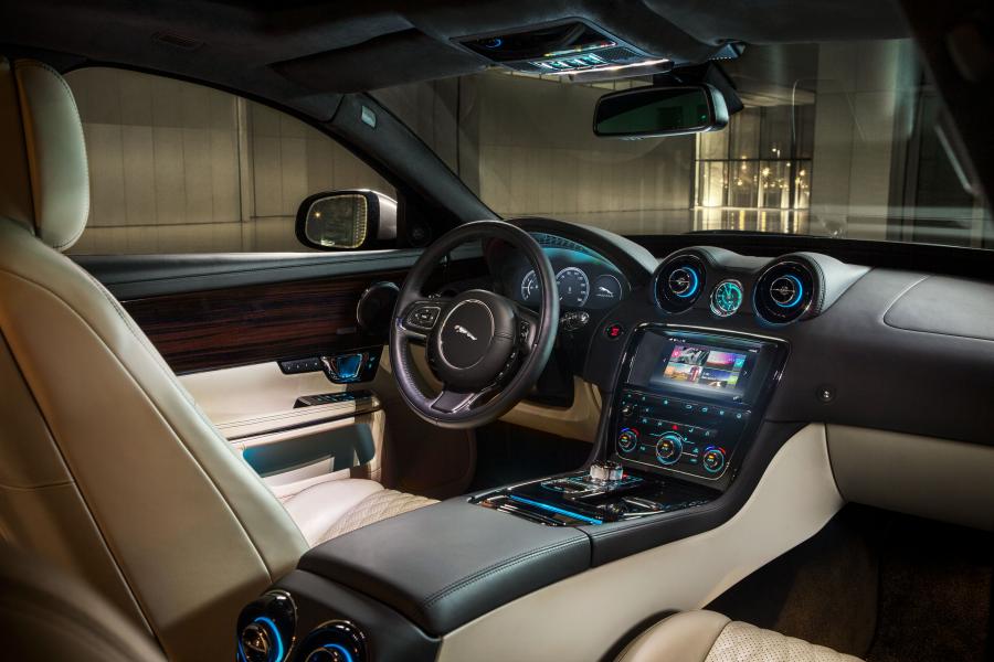  Jaguar XJ Portfolio 2015 года  (фото 13 из 13)